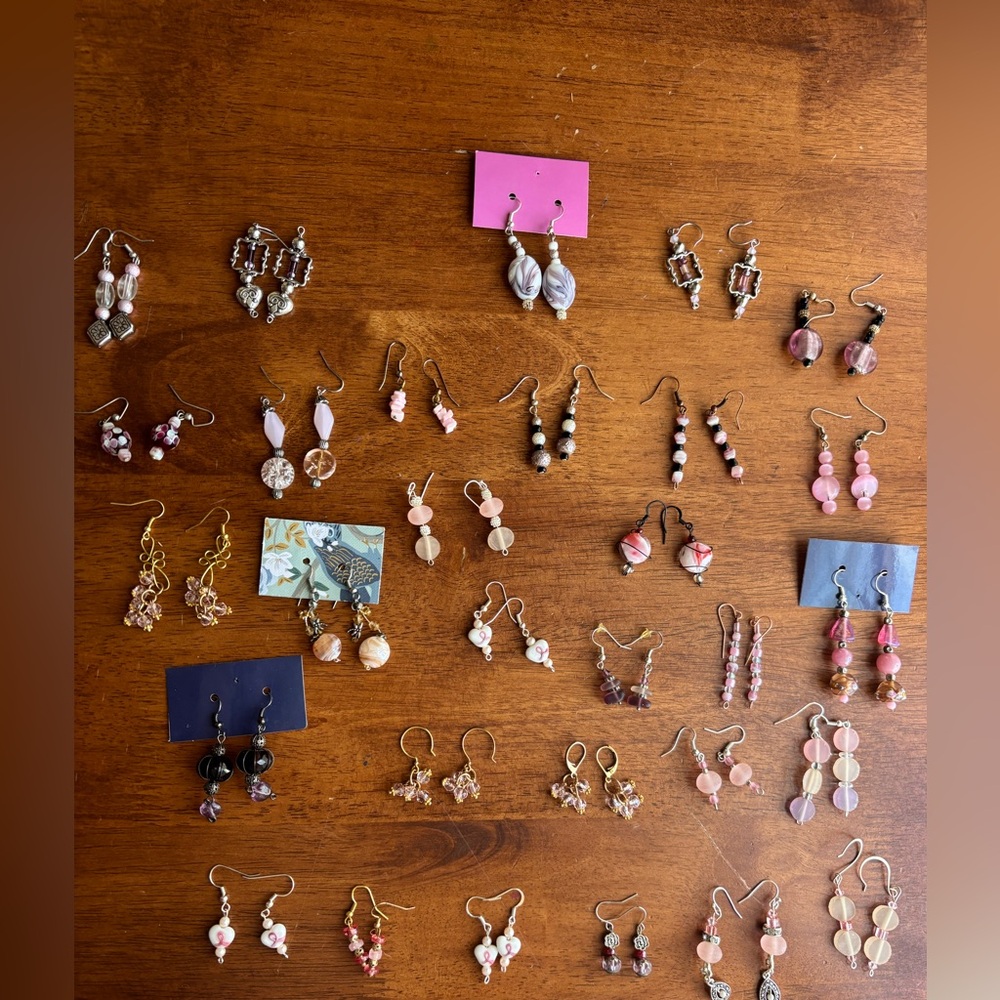Earring bundle - Picture 10 of 10
